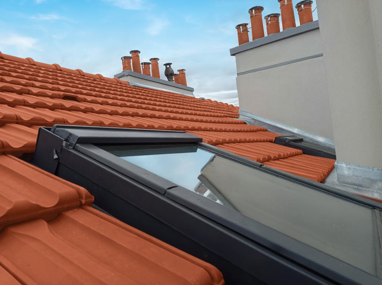 Pose de fenêtre de toit VELUX 78X98 GGL MK04